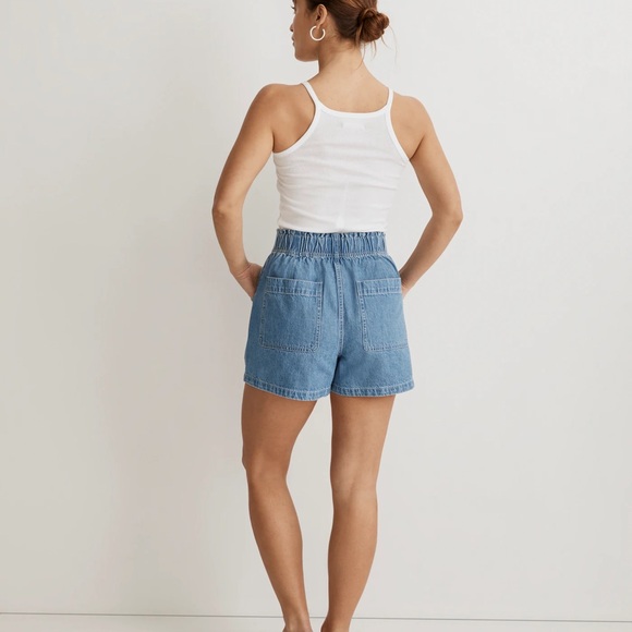 Madewell Denim Pull-On Paperbag Utility Shorts in Arcwood Wash - Picture 4 of 9